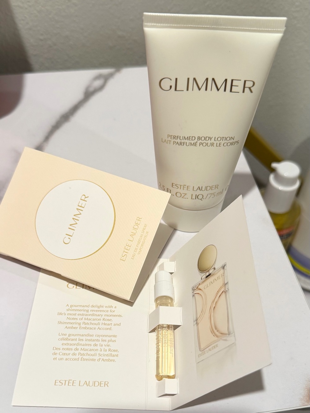 Estee Lauder Glimmer Body Lotion & Sample Set -